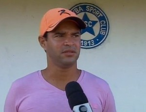 Alex Paraíba e Raiff brigam por vaga no ataque do Parnahyba