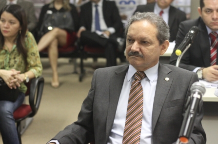Empresário maranhense recebe cidadania piauiense nesta quarta-feira