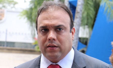 Ziza defende chapão e diz que PDT não abre mão de vaga ao Senado