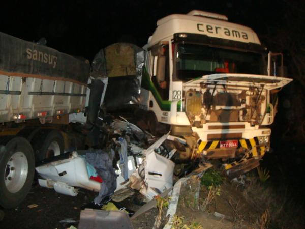 Colis&atilde;o na BR 230(Imagem:Reda&ccedil;&atilde;o)