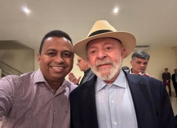 Deputado Dr. Francisco Costa participa de reunião com presidente Lula em Brasília