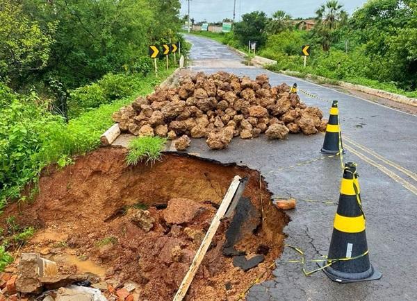 DER reforça monitoramento e serviços de recuperação de rodovias estaduais durante período chuvoso