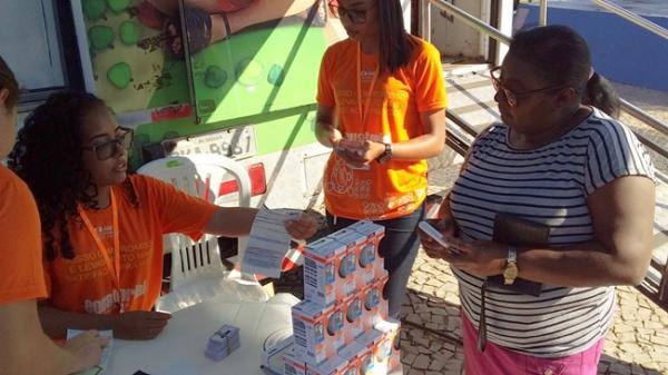 Equatorial Piauí realiza mutirão de troca de geladeiras e lâmpadas em Floriano