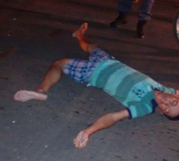 Acidente entre &ocirc;nibus e moto deixa dois feridos na BR-343 em Floriano (Imagem:Reprodu&ccedil;&atilde;o/WhatsApp)