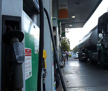 Procon notifica postos de combustíveis por preços abusivos em Teresina