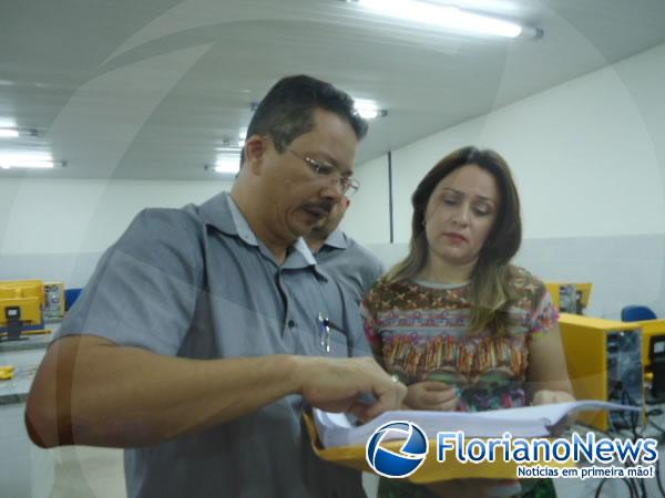 Rejane Dias visita instala&ccedil;&otilde;es do Centro de Educa&ccedil;&atilde;o Profissionalizante de Floriano.(Imagem:FlorianoNews)