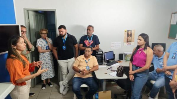 Prefeitura de Floriano leva servi&ccedil;os de sa&uacute;de aos colaboradores da TV Clube durante o Novembro Azul(Imagem:Secom)