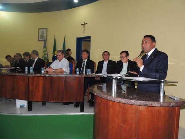 Assembleia Legislativa debate Seguran&ccedil;a P&uacute;blica em Floriano.(Imagem:ASCOM)