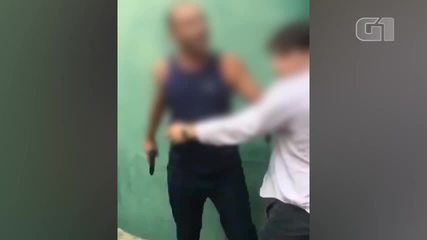 Policial Civil saca arma para advogado durante discussão no interior do Piauí