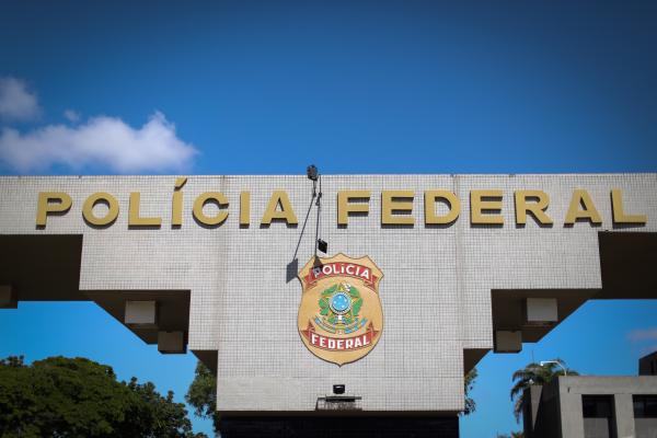 PF troca superintendentes regionais e cargos de chefia