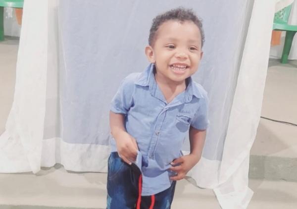 Bebê de 2 anos é encontrado morto dentro de carro na zona rural de União