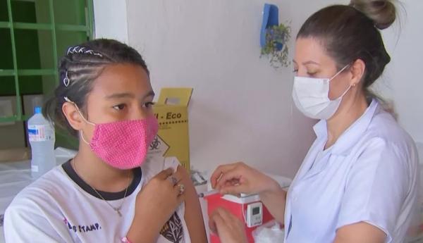 Casos de Covid-19 aumentam 1.471% em escolas de Piracicaba: -voltem a usar máscara