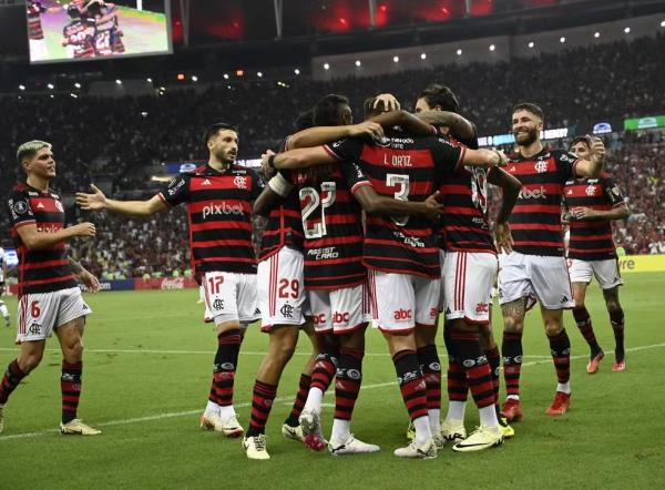 Análise: Flamengo cumpre sua obrigação contra Palestino, mas 2º tempo parecia que foi na altitude