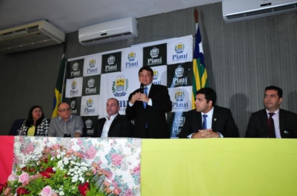 Seminário sobre drogas(Imagem:Paulo Barros)