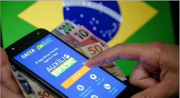 Auxílio Brasil de R$ 600 deve ser pago a partir de agosto; veja calendário