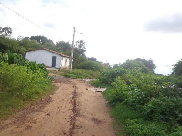 Den&uacute;ncias revelam situa&ccedil;&atilde;o prec&aacute;ria de ruas de Floriano.(Imagem:FlorianoNews)