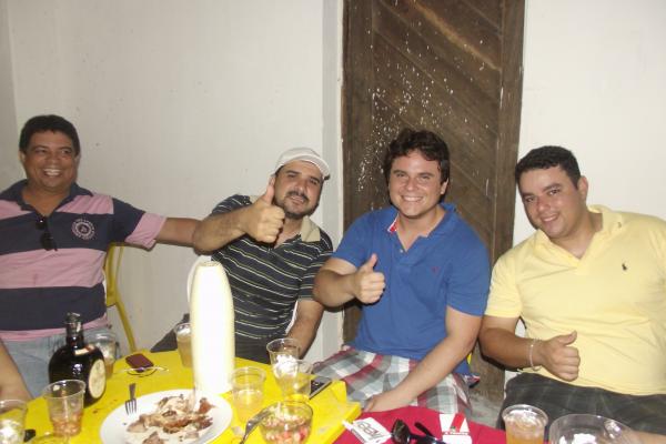 Confraterniza&ccedil;&atilde;o PMDB(Imagem:FlorianoNews)
