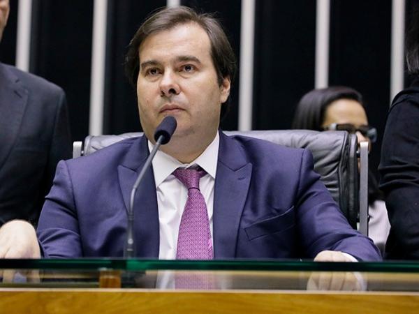 Rodrigo Maia afirma que PEC da Guerra não será prorrogada