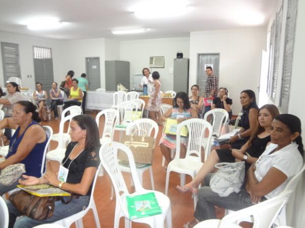Educa&ccedil;&atilde;o promove reuni&atilde;o com coordenadores pedag&oacute;gicos.(Imagem:FlorianoNews)
