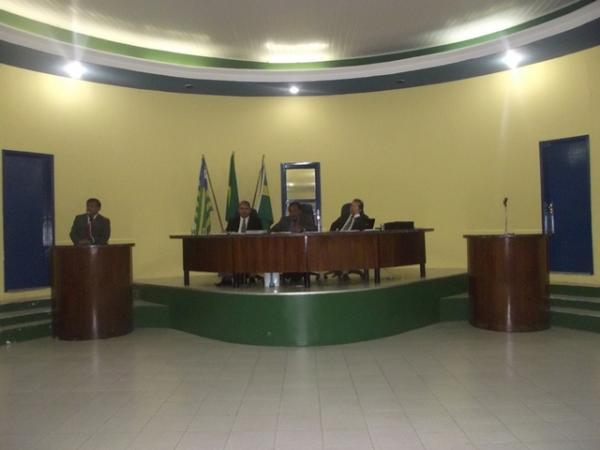 Sessão Ordinária debate Projeto de Lei sobre a Reforma Administrativa