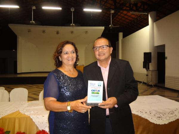 Empres&aacute;rios florianenses participam de confraterniza&ccedil;&atilde;o.(Imagem:FlorianoNews)