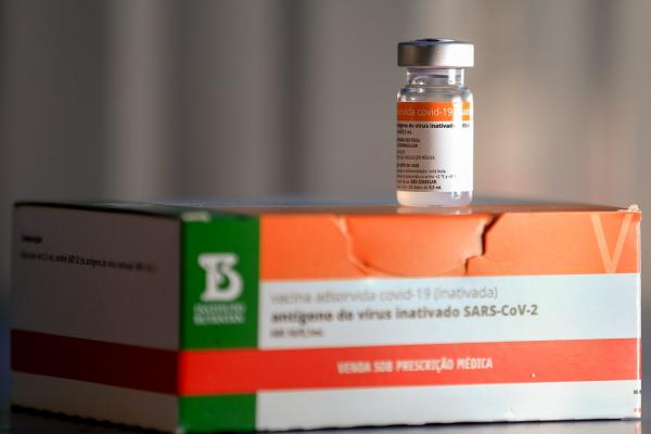 Anvisa libera Coronavac para crianças de 3 a 5 anos