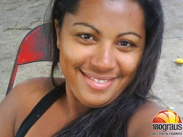 Jovem grávida morre vítima de acidente de moto
