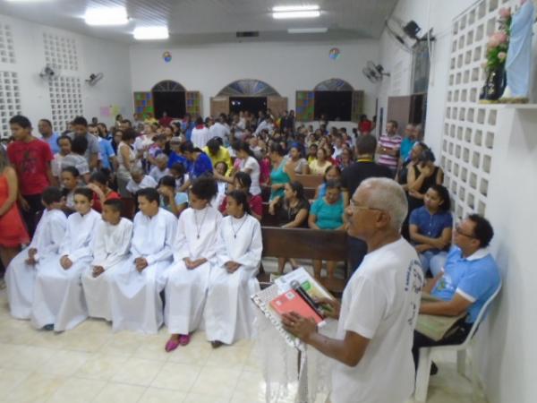 Celebra&ccedil;&atilde;o eucar&iacute;stica marca encerramento dos festejos de S&atilde;o Sebasti&atilde;o em Floriano.(Imagem:FlorianoNews)