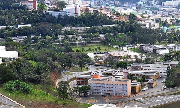 UFJF lança editais para as turmas de 2021 dos cursos de mestrado e doutorado em Linguística