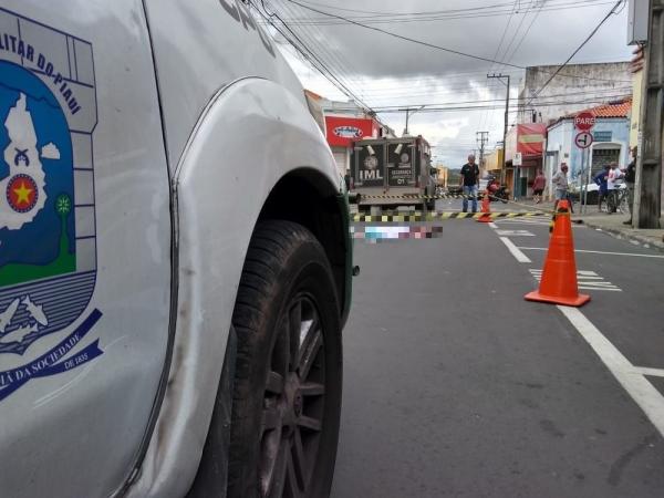Morador de rua morre após ser esfaqueado no Centro de Teresina