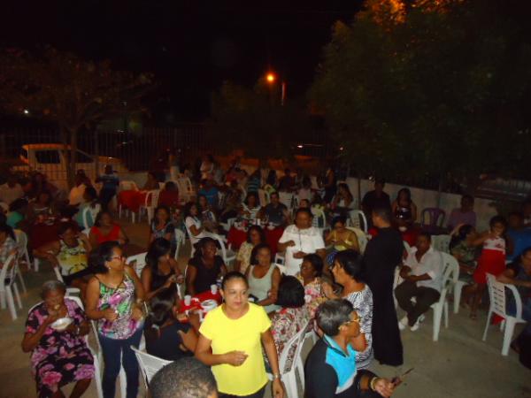 Cantora Maria Eliane faz grande show cat&oacute;lico em Floriano.(Imagem:FlorianoNews)