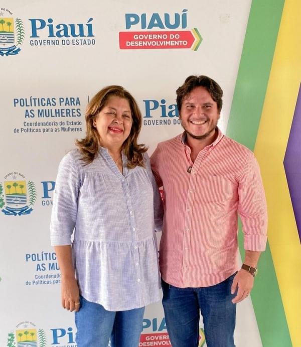 Vereador Carlos Eduardo e Zenaide Lustosa(Imagem:Reprodu&ccedil;&atilde;o)
