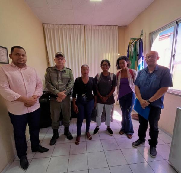 Vereador Dessim se reúne com comandante do 3º BPM para tratar segurança do bairro Princesa do Sul