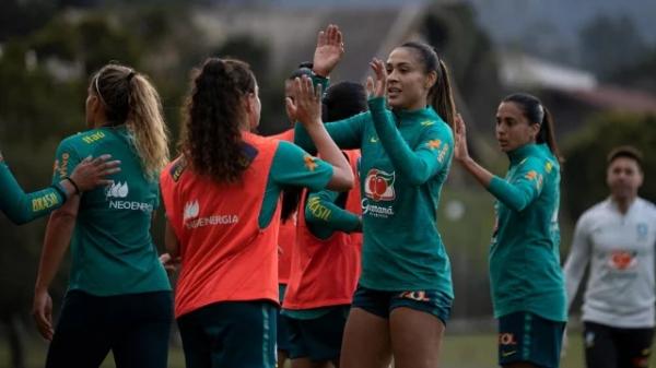 Convocadas da Seleção Brasileira feminina focam no aprimoramento físico