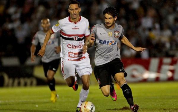 Alexandre Pato teve boa atua&ccedil;&atilde;o em seu primeiro jogo como titular.(Imagem:Rodrigo Coca / Ag. Estado)