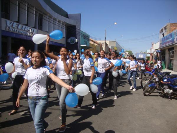Alunos do Estadual(Imagem:reda&ccedil;&atilde;o)