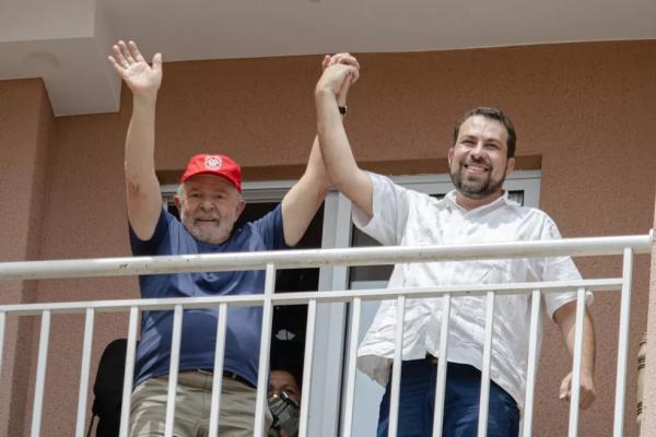 Ao anunciar, em março, que sairia como deputado federal, Boulos disse nas redes sociais que a decisão foi tomada para fortalecer a esquerda no Congresso.