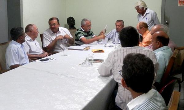 Nelson Nery Costa é reeleito presidente da Academia Piauiense de Letras