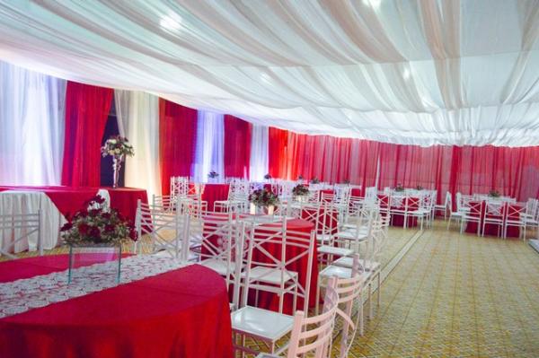  Noivos e Festa Toinha Andrade realizou eventos em Floriano e Uru&ccedil;ui.(Imagem:Divulga&ccedil;&atilde;o)