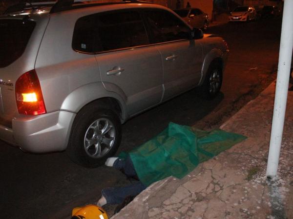 Homem morre após colisão entre carro e moto na Zona Sul de Teresina