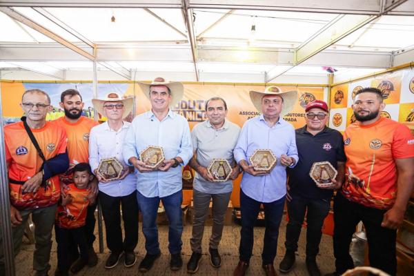 Ciro Nogueira reforça parcerias e amplia investimentos em visita a Queimada Nova e Madeiro(Imagem:Ascom)