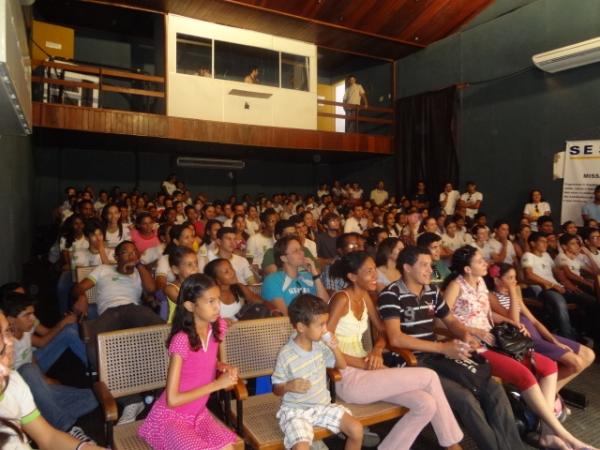 SESC est&aacute; realizando em Floriano evento cultural.(Imagem:FlorianoNews)