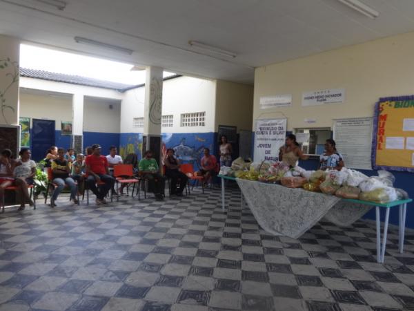 Osvaldo da Costa e Silva realizou A&ccedil;&atilde;o Solid&aacute;ria com distribui&ccedil;&atilde;o de cestas b&aacute;sicas.(Imagem:FlorianoNews)