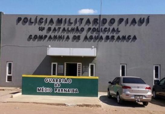 Mãe denuncia o próprio filho por ameaçar e extorquir a avó de 75 anos