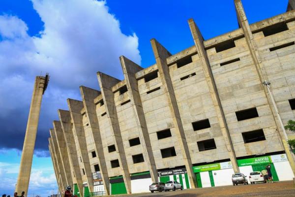 STJD volta atrás e libera presença de torcedores no Albertão