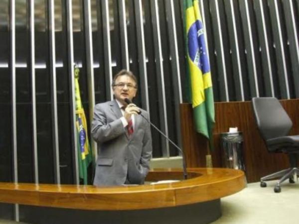 Merlong Solano retorna à Secretaria do Governo