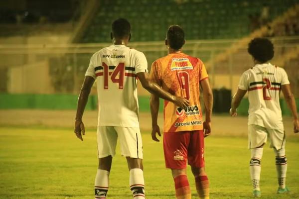 River-PI é goleado, e torcida cobra clube na nas redes sociais