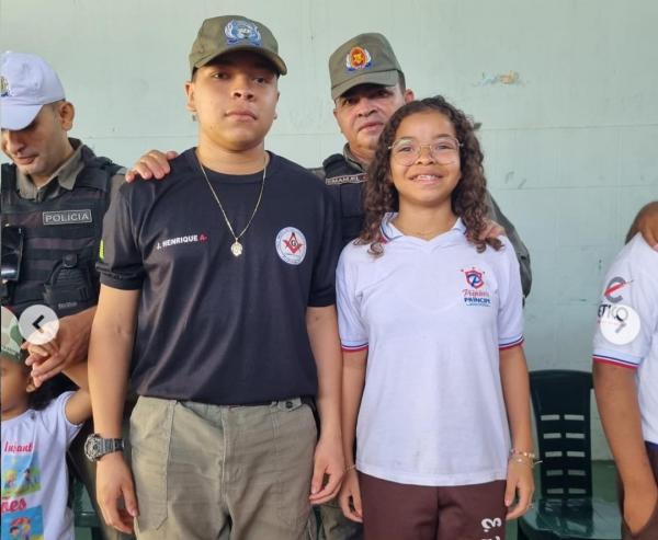 Escola Pequeno Pr&iacute;ncipe em Floriano celebra o Dia do Soldado com evento especial.(Imagem:Reprodu&ccedil;&atilde;o/Instagram)