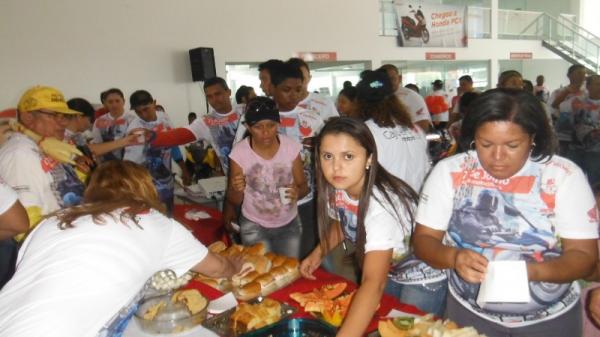 Concession&aacute;ria Honda comemorou o Dia do Motociclista.(Imagem:FlorianoNews)