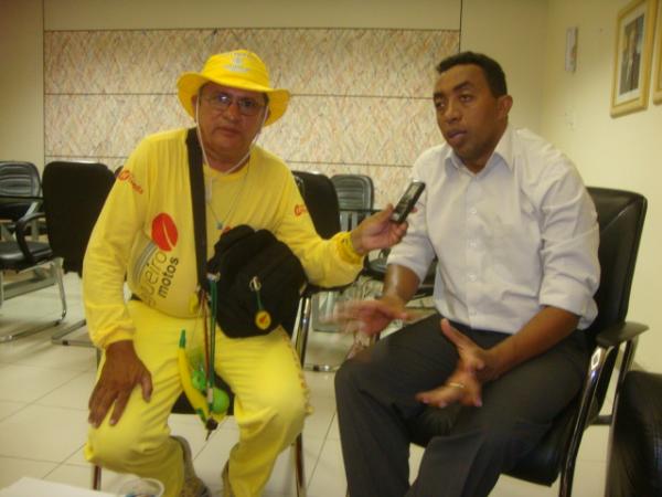 entrevista com Joel Rodrigues - prefeito de Floriano(Imagem:reda&ccedil;ao)